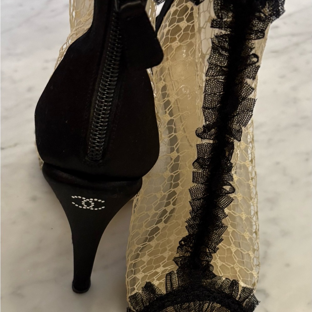 CHANEL Black and Cream Lace Ankle Boots - Picture 7 of 7